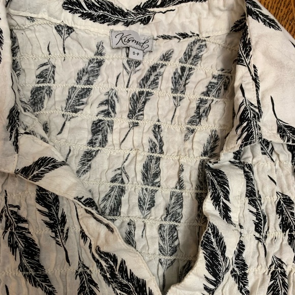 Kismet, SMALL, black and white, feathers - Picture 3 of 4